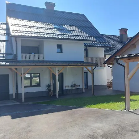 Deluxe 55 Kranjska Gora