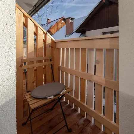 Deluxe 55 Apartma