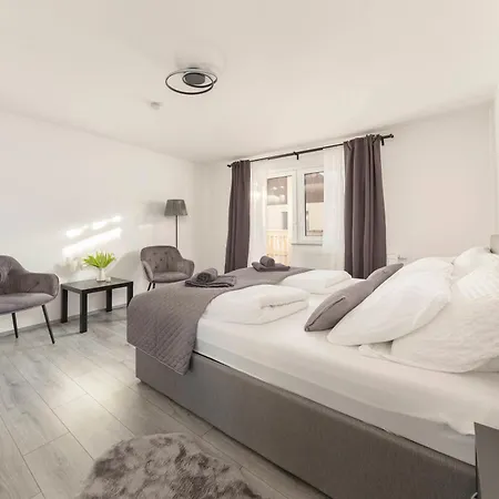 Apartma Deluxe 55 *